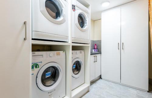 Selly Oak House | Private Rooms With Private Bathrooms In Selly Oak Birmingham