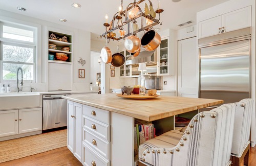 Napa House | Private, Spacious Home in Wine Country w/Perks!