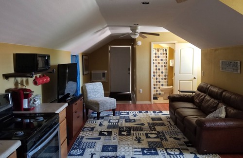 Dunedin Apartment | Private Studio Apartment