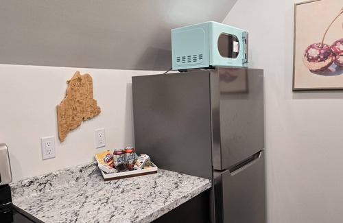 Westbrook Apartment | Private studio nestled in woods