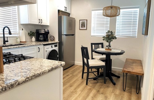 Central Colorado Springs Apartment | Private Studio Home - Walk to coffee/hospital/park