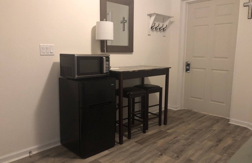 St. Augustine Apartment | Private Suite Sleeps 4 Book Beach Salt & Flip Flops