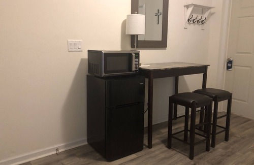 St. Augustine Apartment | Private Suite Sleeps 4 Book Beach Salt & Flip Flops
