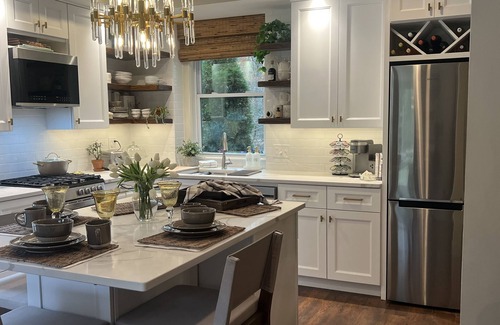 Roswell Apartment | Private Terrace Garden Apt. - Newly Renovated - minutes from Historic Roswell