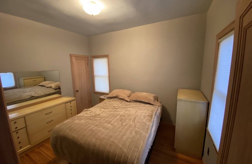 Knox County Other | Private updated hunting lodge/farmhouse
