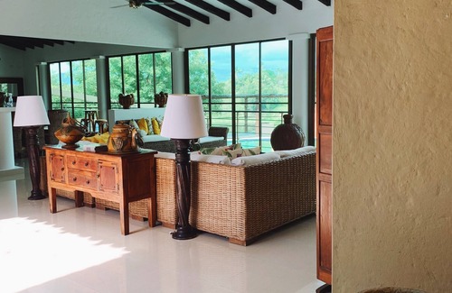 Puerto Salgar Villa | PRIVATE VILLA WITH PRIVATE LAKE AND RIVER VIEW