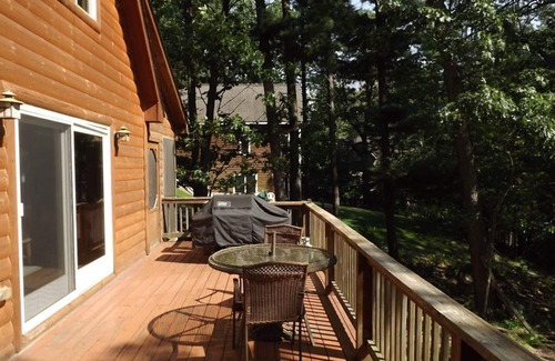 Lake Township House | Private Water Access on Long Lake in Honor