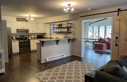 Lake Harmony House | Private Wooded Home w/Hot Tub & Game Room