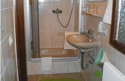 Haslach-Haid Apartment | Privatzimmer Lichter