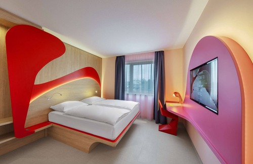 Hallbergmoos Hotel | Prize by Radisson, Munich Airport