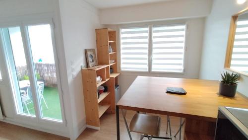 Reze Apartment | Proche nouveau CHU Parking gratuit