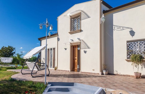 Ispica Villa | Profumo di Zagara 6+2, Emma Villas