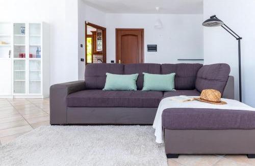 Angera Apartment | Profumodilago