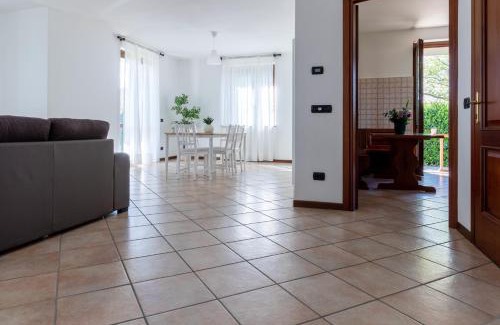 Angera Apartment | Profumodilago