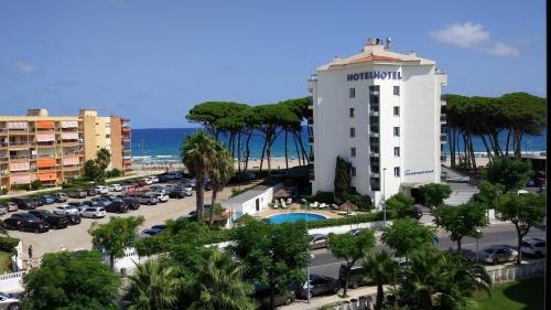 La Pineda Apartment | Promar