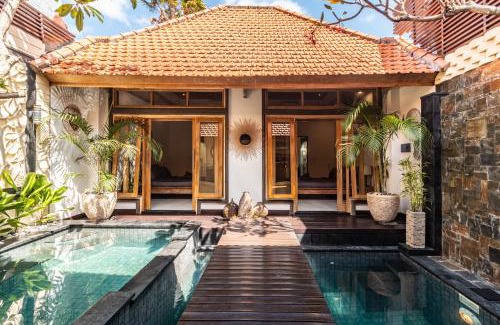 Kerobokan Villa | PROMO DEAL Sweet Unique Hidden Gem 2 BD Villa - CONSTRUCTION NEARBY
