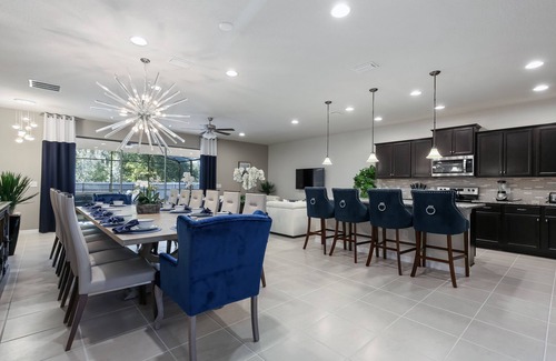 Four Corners House | PROMO Modern 9 BR Villa, Pool/Spa, Resort - by Blue Sky Villas