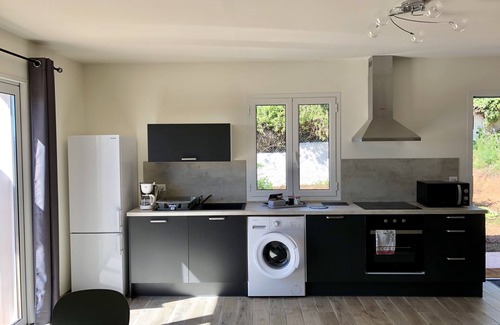 Cargese Apartment | PROMOTION: "Paomia" - New T3, air-conditioned, exceptional view