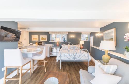Ambleside Apartment | Prospect Cottage Studio