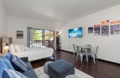 North Park City Apartment | Prospector Lodge 811 by Moose Management