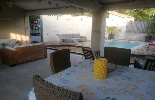 St.-Remy-de-Provence Apartment | Provencal Mazet with swimming pool just for you