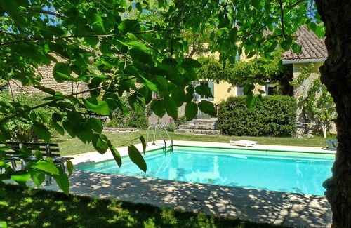 Villedieu House | Provencal farm house for 13-15 people with swimming pool