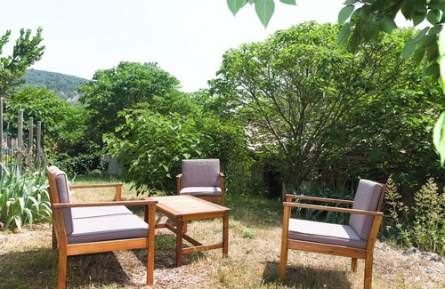 Mollans-sur-Ouveze House | Provencal village house "Mollans Dru