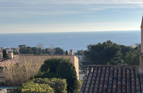 Sausset-les-Pins Villa | Provencal villa near Marseille - 5 min walk to the sea - Wi-fi - AC - Sea view