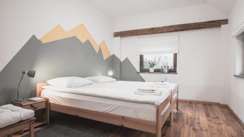 Jelenia Gora House | Przystanek Czarne