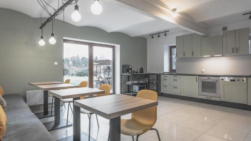 Jelenia Gora House | Przystanek Czarne