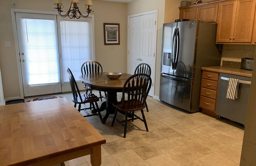 State College House | PSU Townhouse Walking Distance from Beaver Stadium