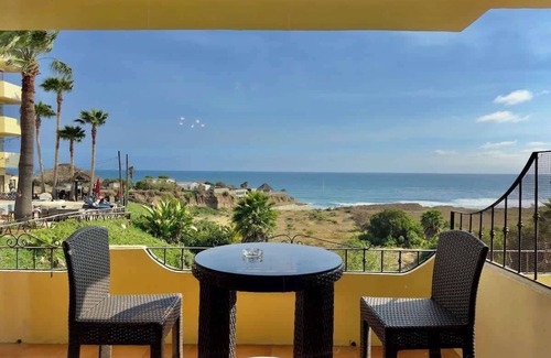 Playas de Rosarito Apartment | Puerto Nuevo Villa Fiesta 2BR 2BA with pool