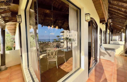 Playas de Rosarito Apartment | Puerto Nuevo Surf Villa del Mar 2BR with pool