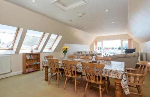 Horning House | Puddle Inn Duck