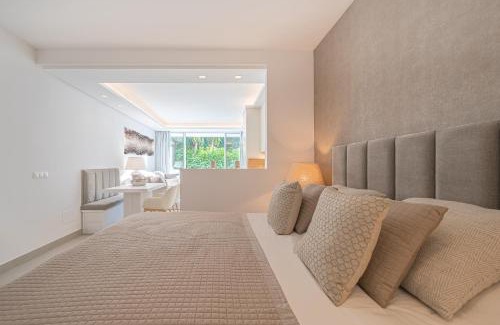 Golden Mile Apartment | Puente Romano Hotel Apartment Marbella