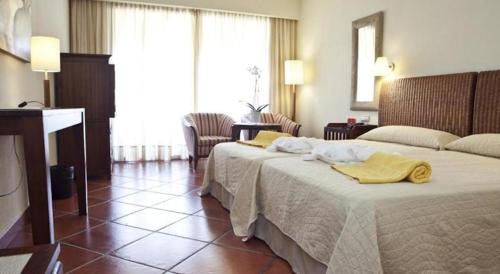Lepe Hotel | Puerto Antilla Grand Hotel