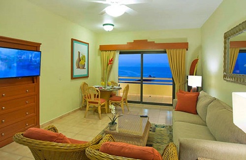 Bajio Resort | PUERTO VALLARTA Beautiful and FUN resort for your family. 2 WKS AVAIL THRU 2025