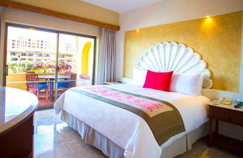 Puerto Vallarta Resort | Puerto Vallarta 4 Star Beach Resort w/All Inclusive Option