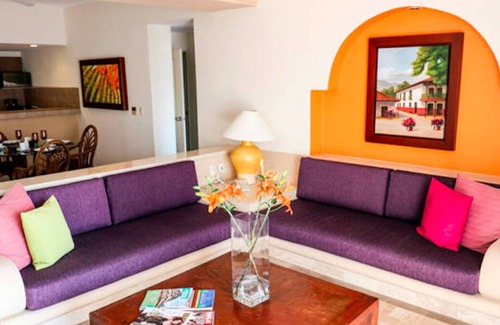 Puerto Vallarta Resort | Puerto Vallarta 4 Star Beach Resort w/All Inclusive Option