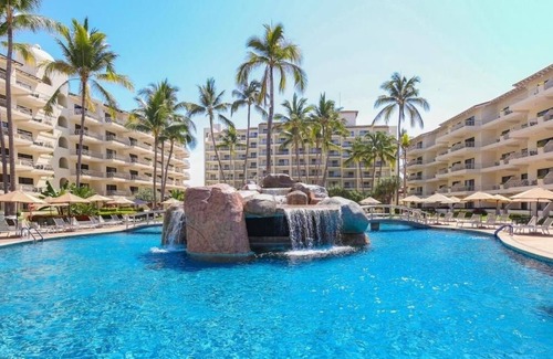 South Hotel Zone Resort | Puerto Vallarta, on the beach. Beautiful sunsets