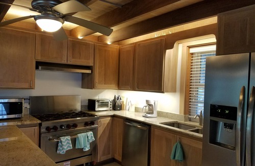 Hope Town Cottage | Puff House. Hopetown Abaco Bahamas