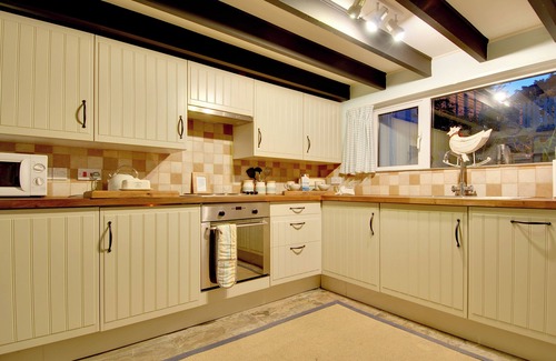 Rock Cottage | Puffins Cottage, Rock is very close to the beach, parking for 3 cars and garden.