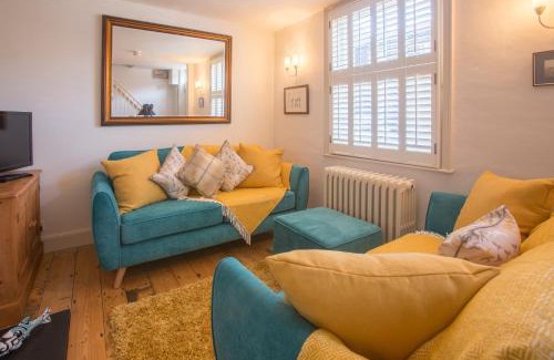 Leiston House | Pugwash