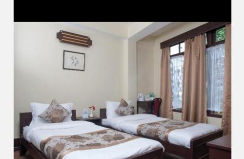 Malpura Hotel | Pujara Hotel
