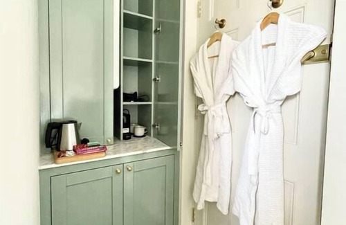 Bath Apartment | Pulteney Bridge Suites - Apartment 2A