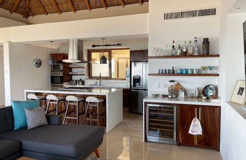 Puerto Vallarta Condo | Punta Esmeralda, 4 bedroom, luxury condominium with spectacular view.