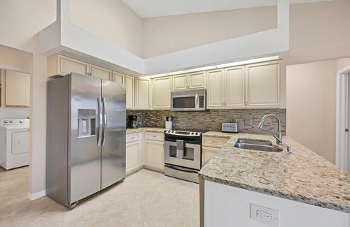 Punta Gorda House | Punta Gorda Isles 3 Bedroom Private Pool+Spa Home on Canal