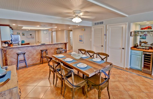 South Padre Island Condo | Pura Vida 3 Bedroom 9th Floor Penthouse Views!