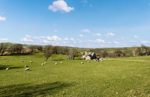 Abergele House | Pyllau Gleision