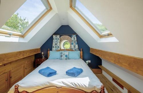 Abergele House | Pyllau Gleision